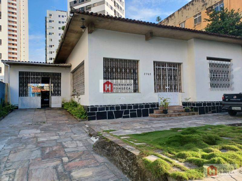 Casa para fins comerciais em Casa Amarela com 945 metros de área total. - Hermano Fonseca Imóveis